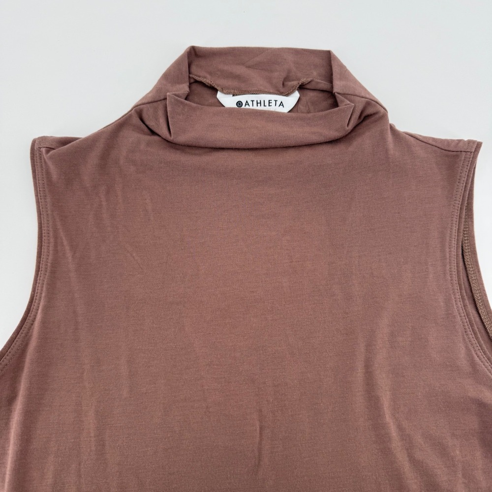 Athleta Outbound II Mock Neck Tank Top Mauve Brown Sleeveless XS